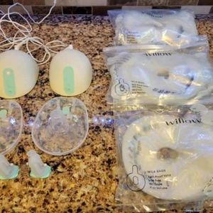 Willow Generation 3 Breast Pumps